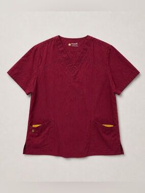 Women’s/ Men's (unisex) - V-Neck Scrub Top — Burgundy
